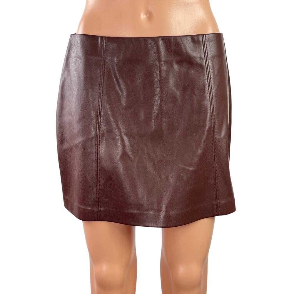 NEW Dynamite Kylie Brown Faux Leather Vegan High Waist Straight Mini Skirt Sz M